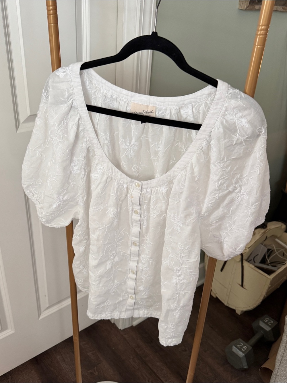 Universal Thread White Embroidered Puff Sleeve Button Front Top